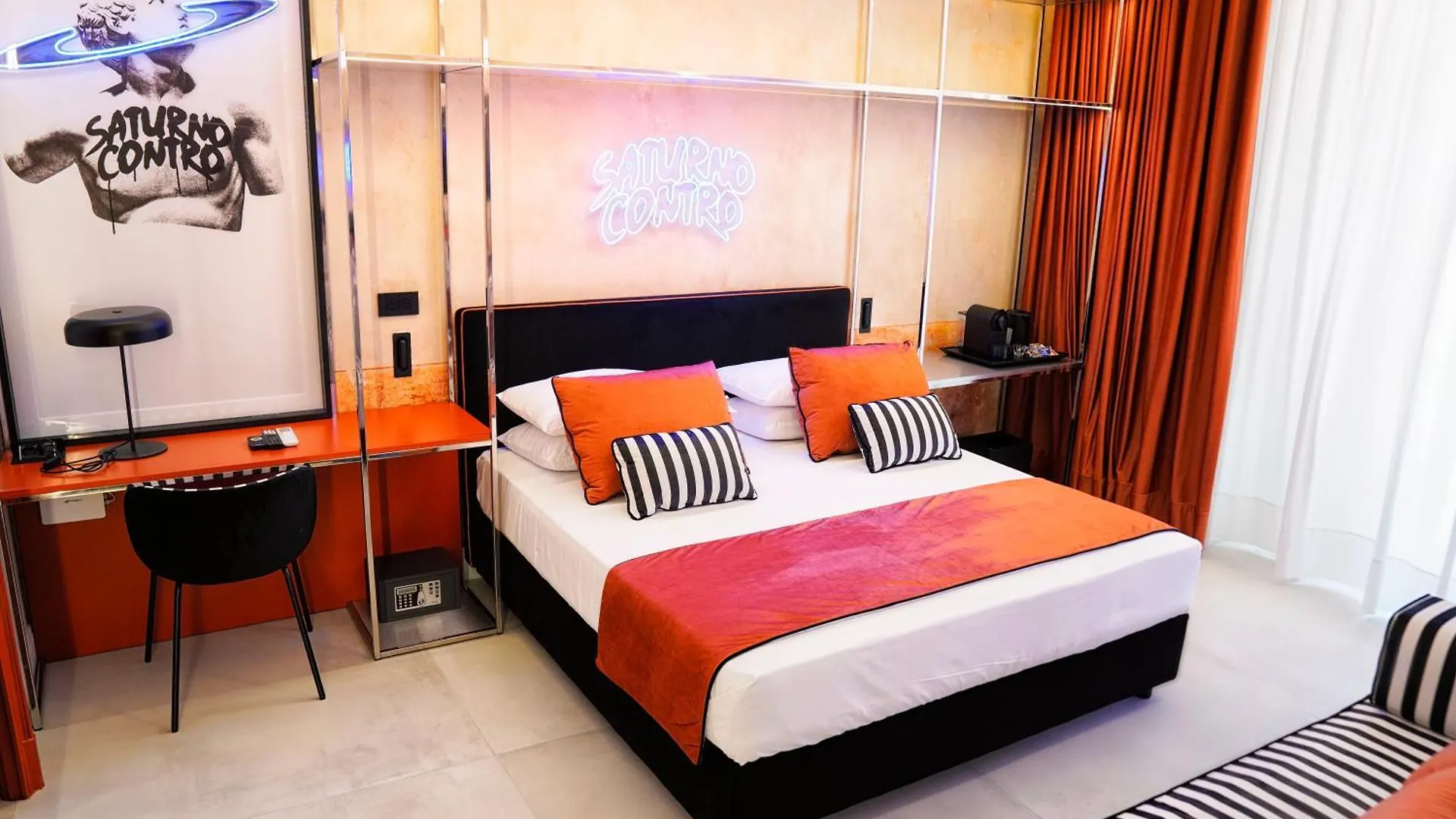Kind Places - Suite Experience Naples 0*,  Italy